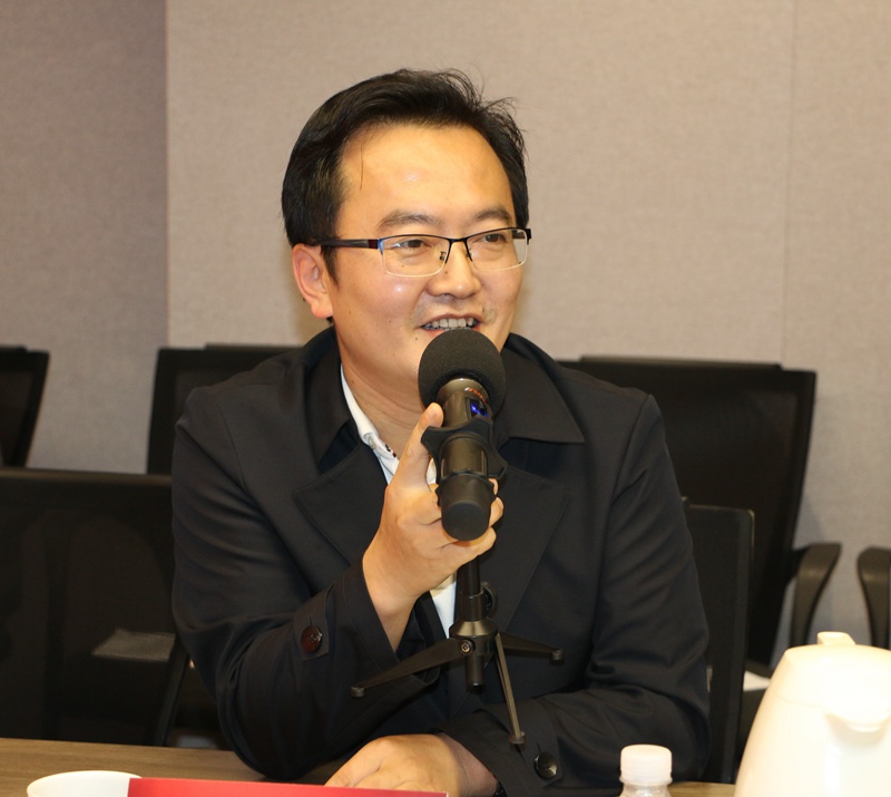 news10.jpg news10.jpg